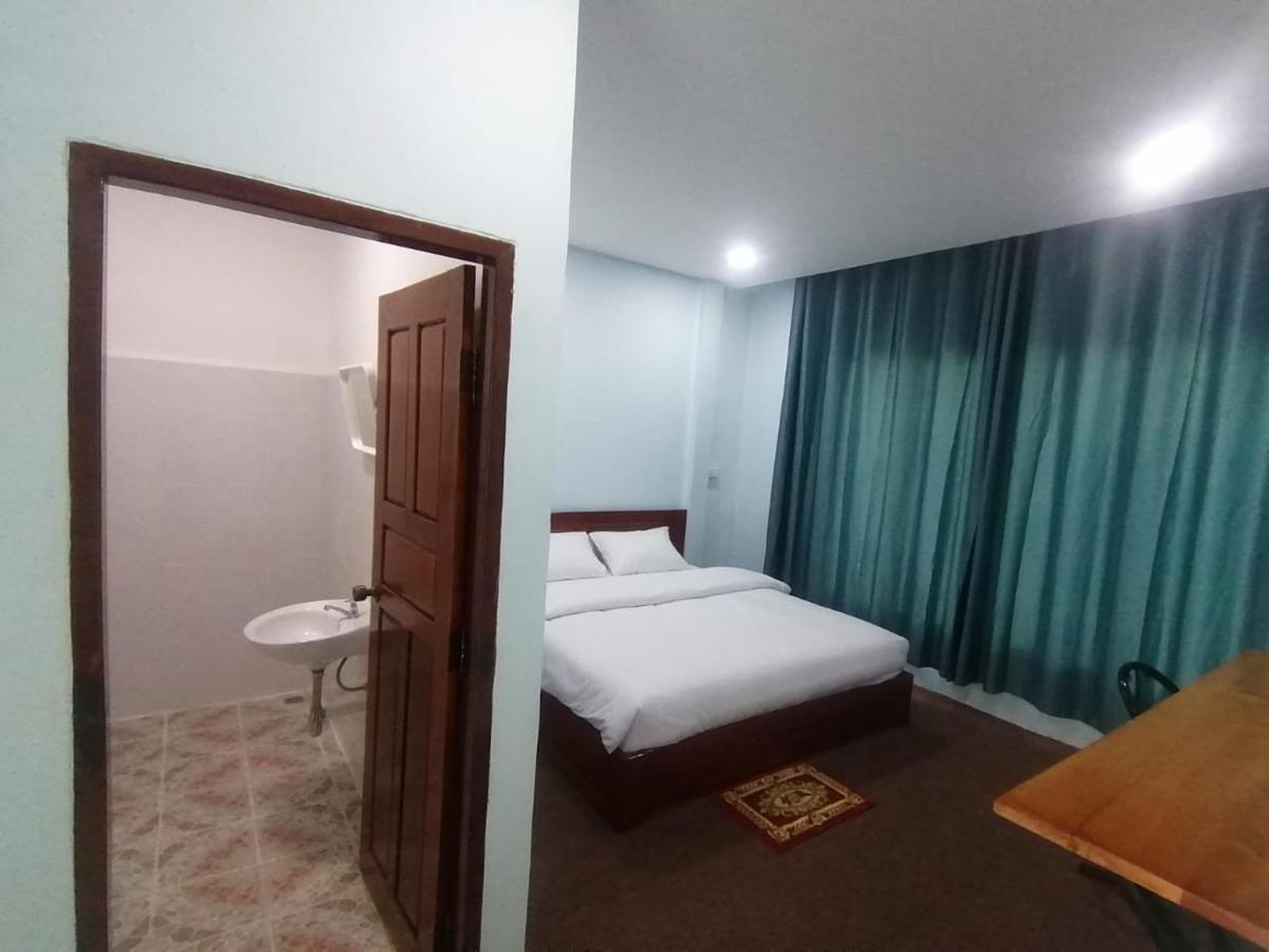 Hotel ເຮືອນພັກບີວີ Ban Thongchai-Tai Exterior foto